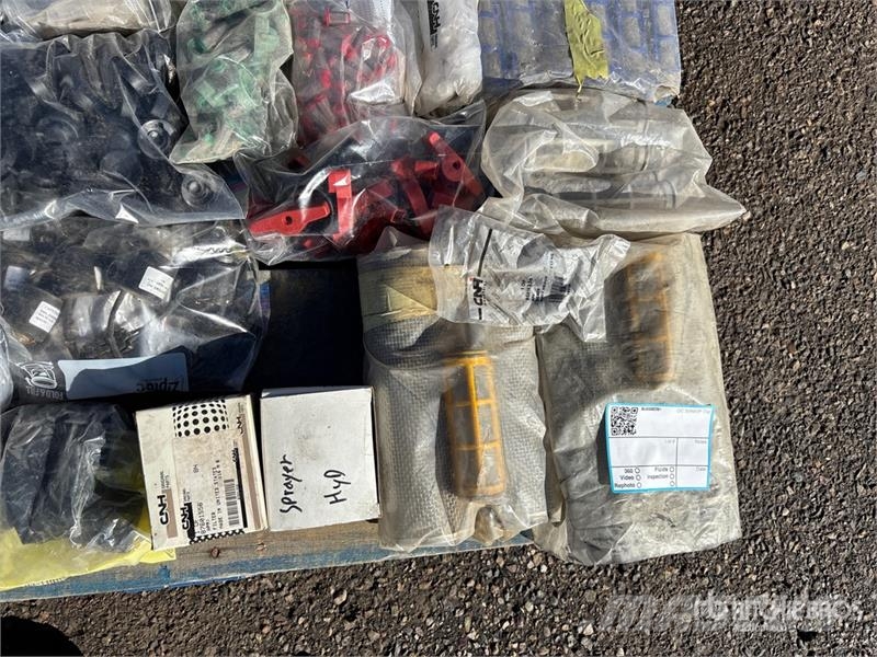 Quantity of Assorted Case IH Sprayer Nozzles Andre komponenter