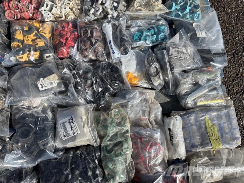Quantity of Assorted Case IH Sprayer Nozzles Andre komponenter