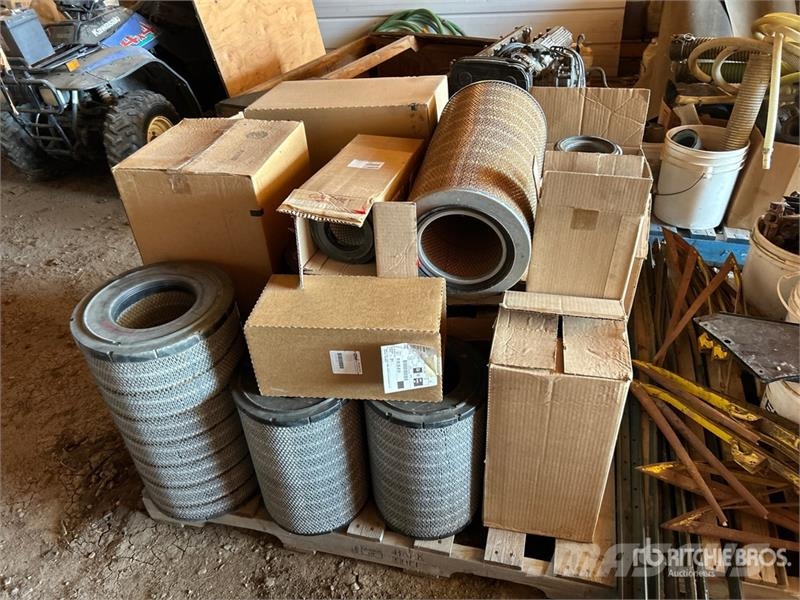 Quantity of Assorted Filters Kiti naudoti statybos komponentai