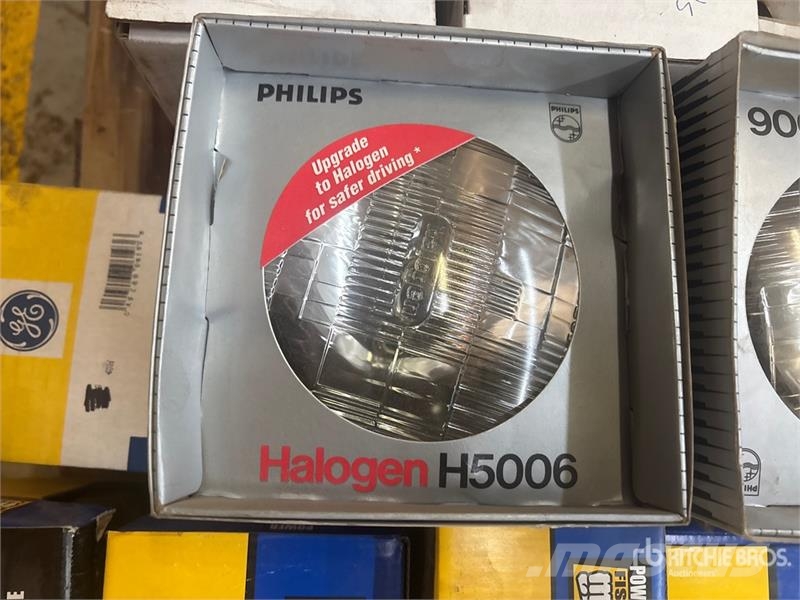 Quantity of Assorted Lights & Lamps (Unused) Drugi deli