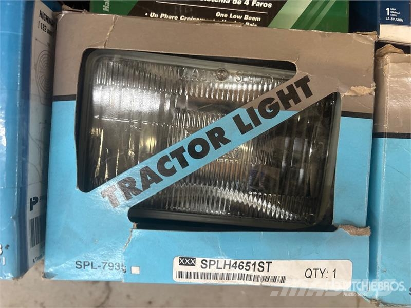 Quantity of Assorted Lights & Lamps (Unused) Drugi deli