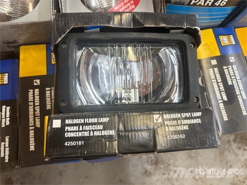 Quantity of Assorted Lights & Lamps (Unused) Drugi deli