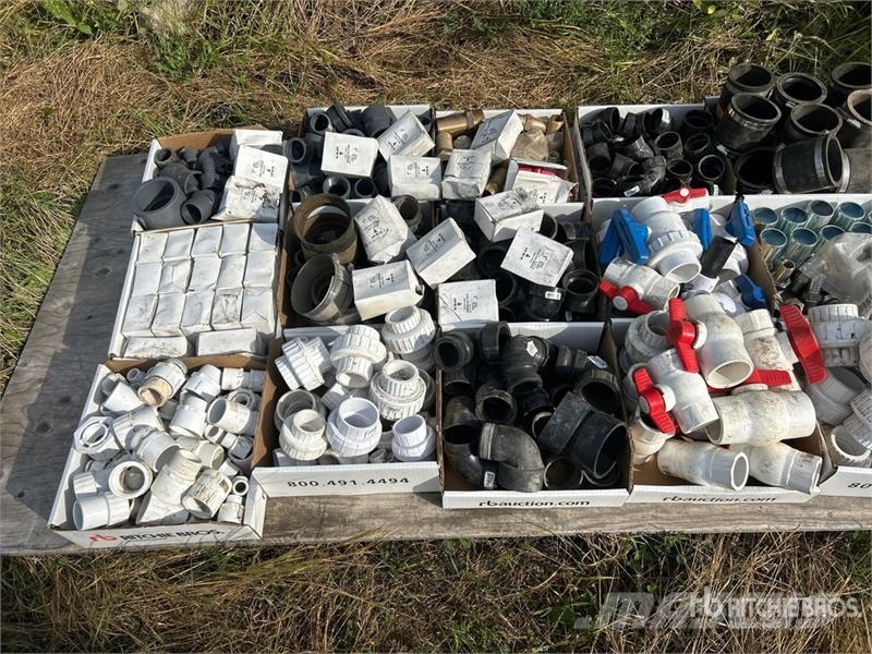 Quantity of Assorted PVC & Poly Irrigation Fitting Drugi deli