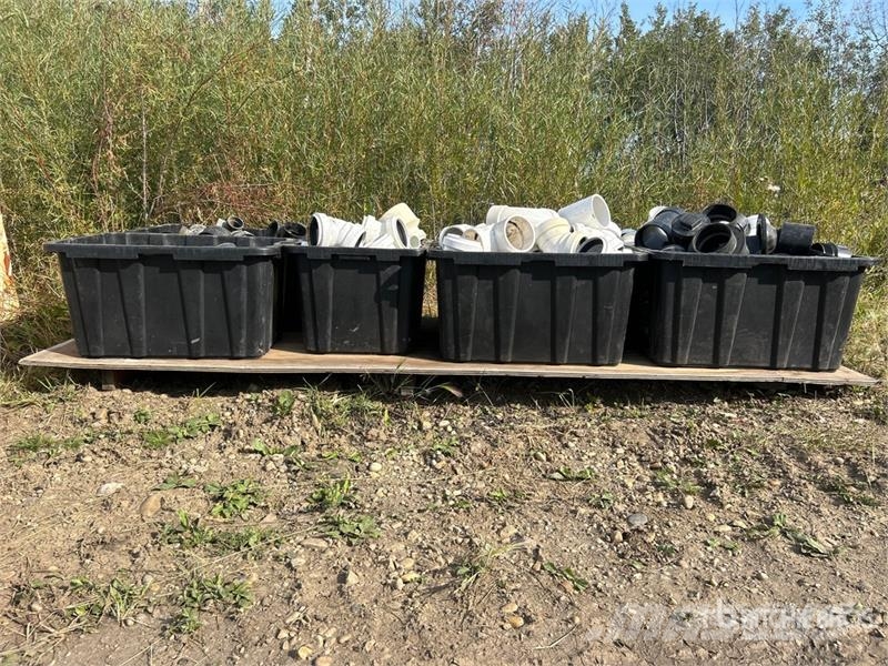 Quantity of Assorted PVC & Poly Pipe Fittings Drugi deli