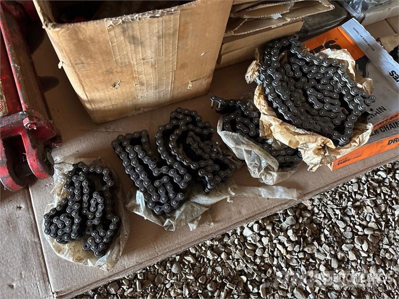 Quantity of Assorted Roller Chains مكونات أخرى
