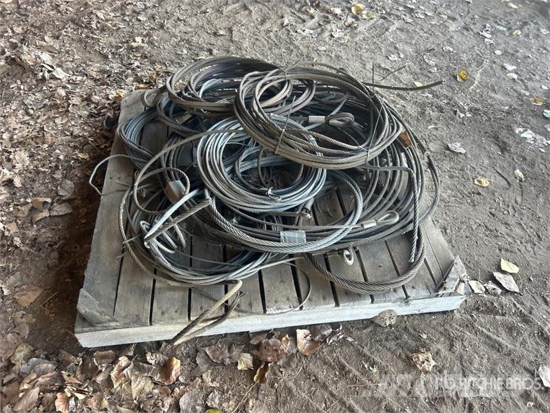Quantity of Assorted Steel Cables Other components