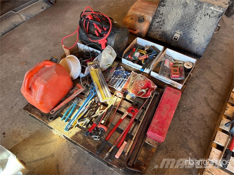 Quantity of Assorted Shop Tools Kiti naudoti statybos komponentai