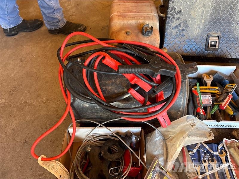 Quantity of Assorted Shop Tools Kiti naudoti statybos komponentai
