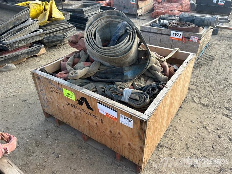 Quantity of Assorted Sling Piezas y equipos para grúas