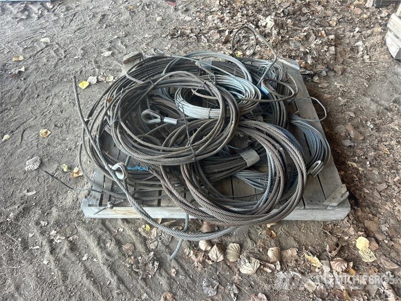 Quantity of Assorted Steel Cables Other components