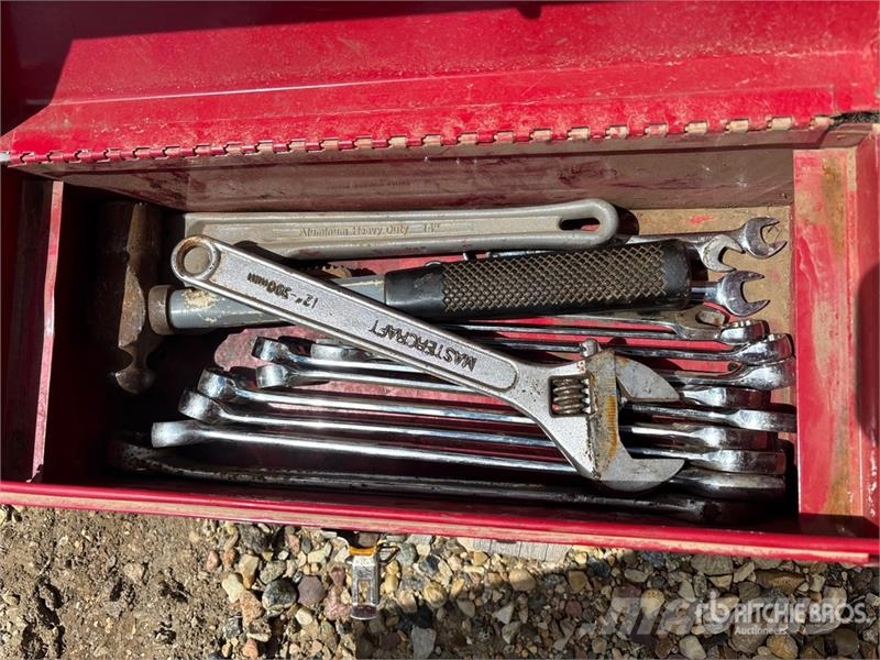 Quantity of Assorted Shop Tools Kiti naudoti statybos komponentai