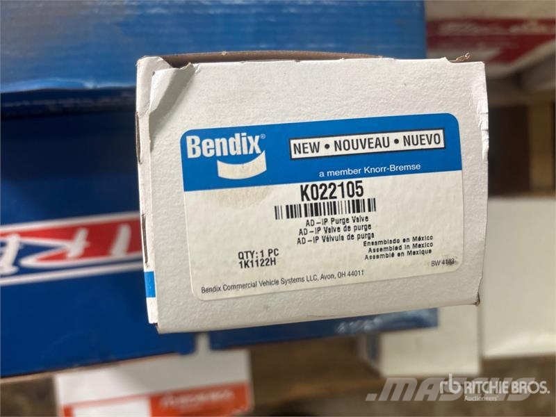  Quantity of Assorted Truck Parts (Unused) Transportes - Outros
