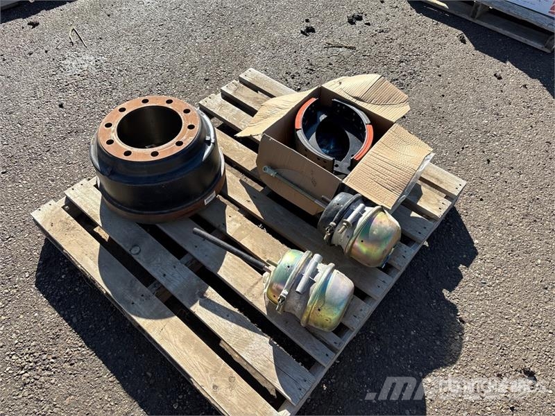  Quantity of Assorted Truck Parts Transport - Anderen