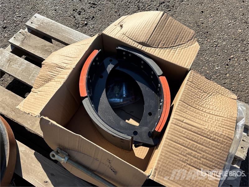  Quantity of Assorted Truck Parts Transport - Anderen