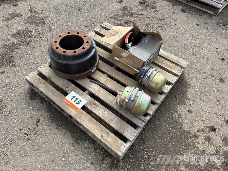  Quantity of Assorted Truck Parts Transport - Anderen