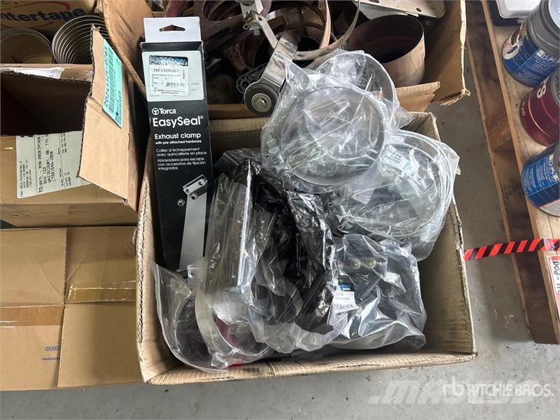 Quantity of Assorted Truck Parts (Unused) Transportes - Outros