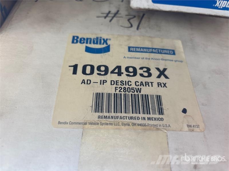 Quantity of Assorted Valves & Kits (Unused) Transportes - Outros