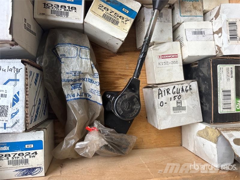 Quantity of Assorted Valves (Unused) Transportes - Outros