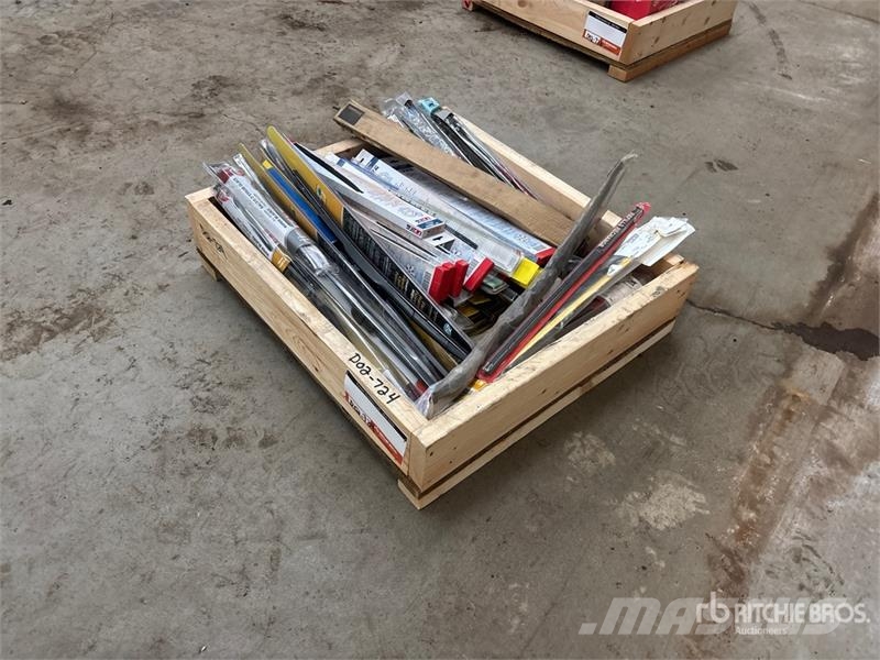 Quantity of Assorted Wiper Blades (Unused) Transportes - Outros