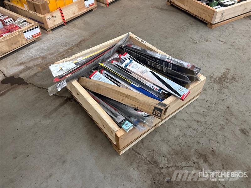 Quantity of Assorted Wiper Blades (Unused) Transportes - Outros