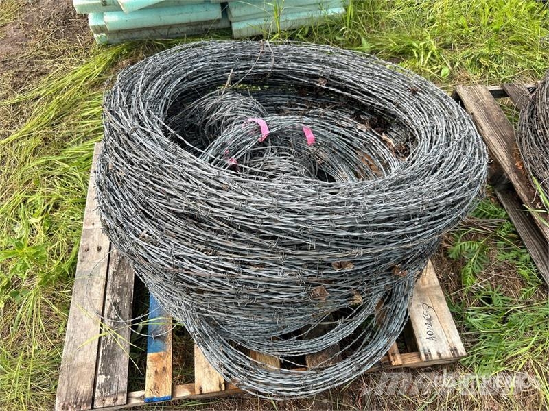 Quantity of Barbed Wire Строителство - Други