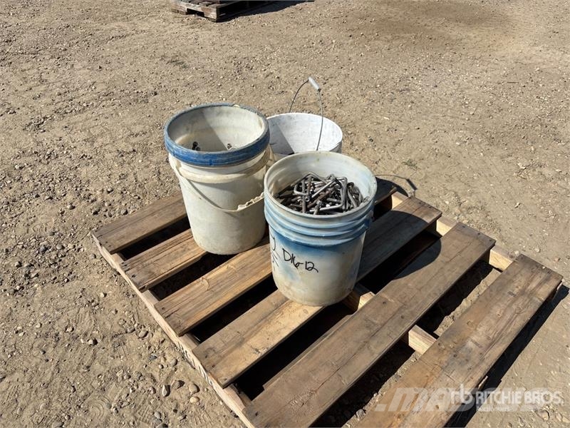  Quantity of Bolts Drugi deli