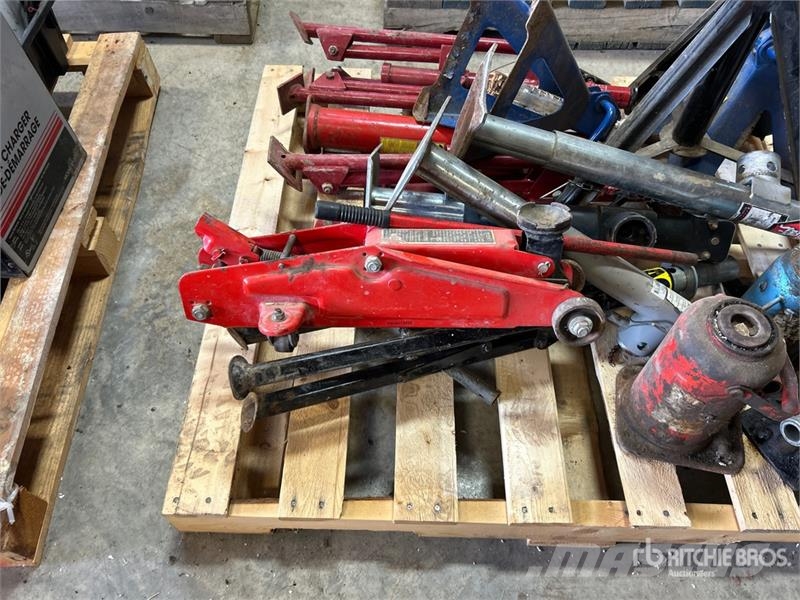 Quantity of Bottle Jacks, Floor Jack, Equipement J Drugi deli