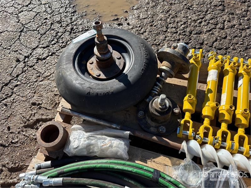 Quantity of Bourgault Air Drill Parts Egyéb alkatrészek