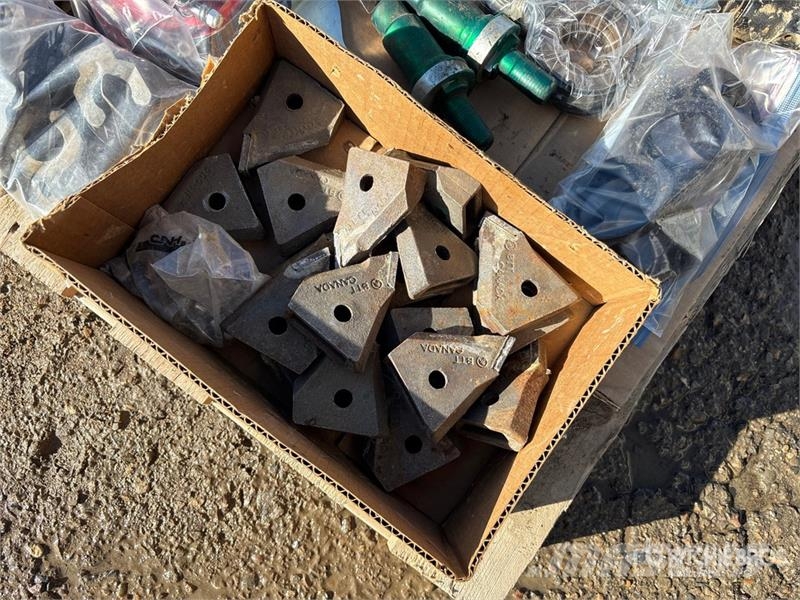Quantity of Bourgault Air Drill Parts Egyéb alkatrészek