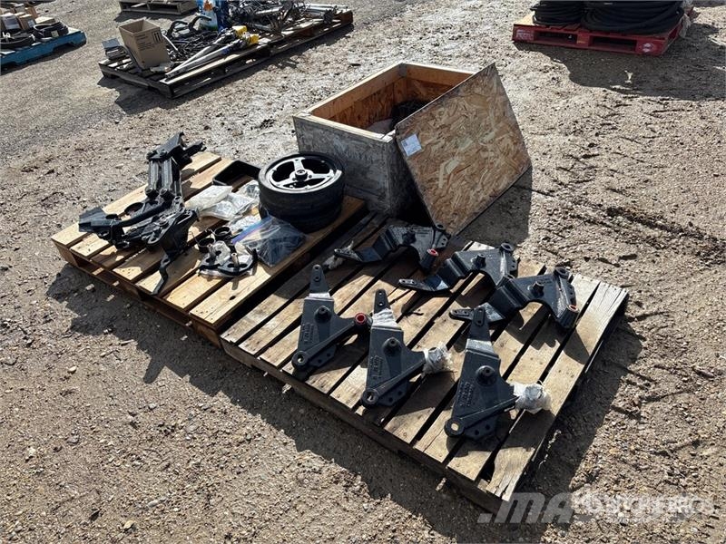 Quantity of Bourgault 3710 Air Drill Parts Andre komponenter