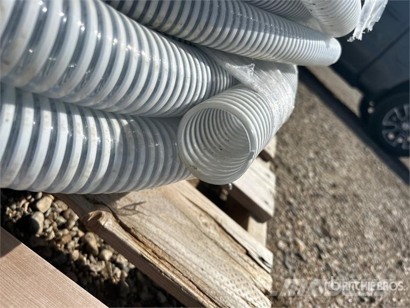  Quantity of Bourgault 3320 Hose Drugi deli