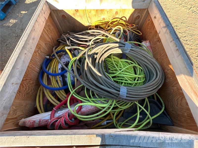  Quantity of Cables & Hose Drugi deli