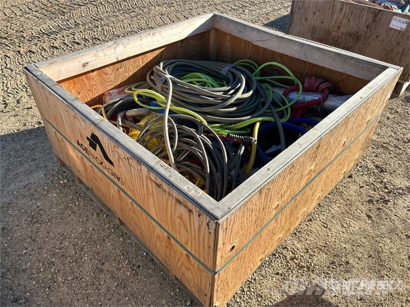  Quantity of Cables & Hose Drugi deli