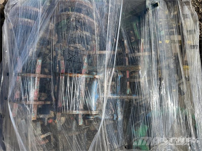 Quantity of Cage Clamps Processing Equipment
