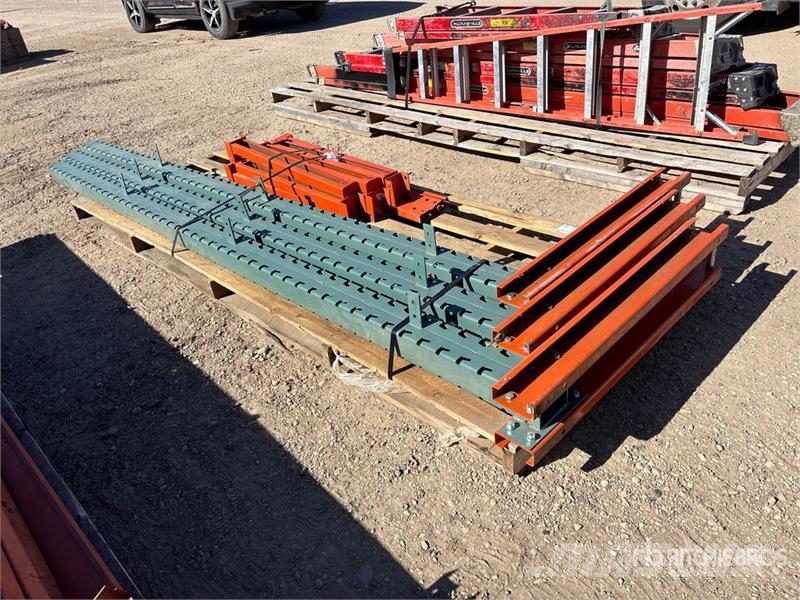 Quantity of Cantilever Shelving Altri componenti