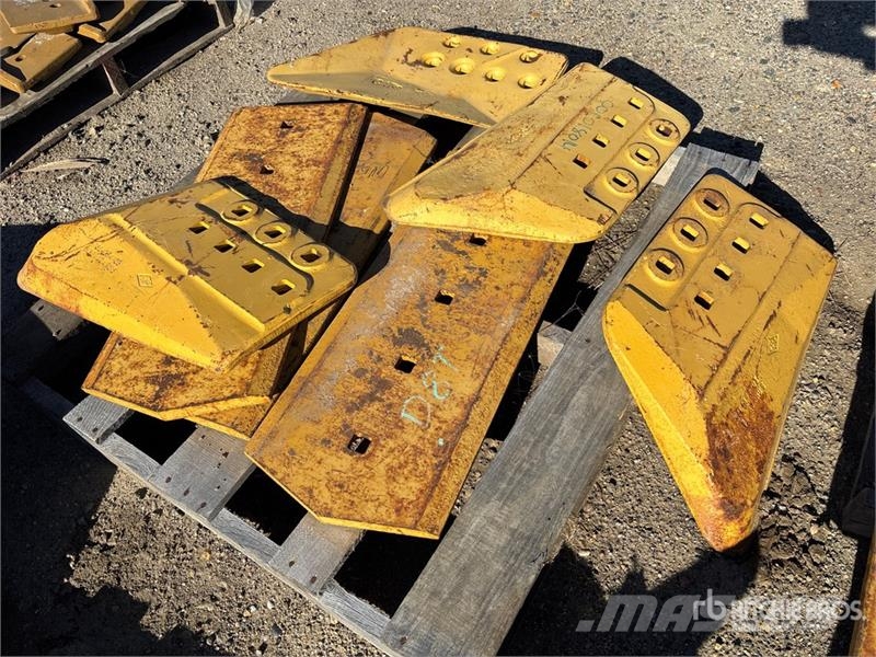 Quantity of Cat Dozer Parts - Fits Caterpillar D8 Andre komponenter