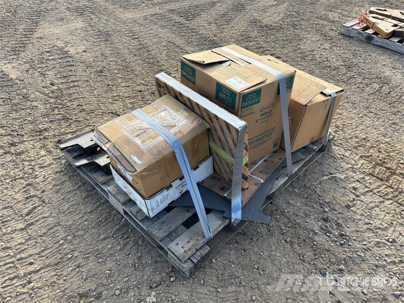  Quantity of Caterpillar Parts مكونات أخرى