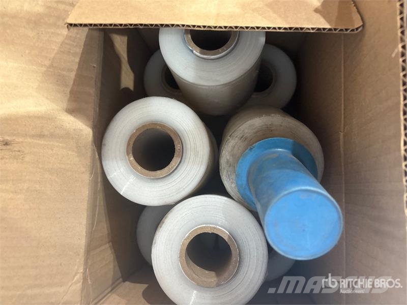 Quantity of Caution Tape, Garbage Bags, Rope, Rags Drugi deli