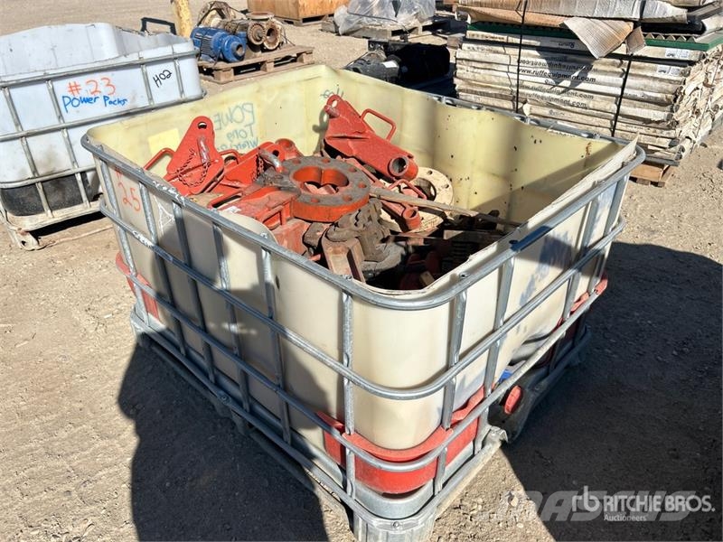  Quantity of Chain Tongs Putkistonkäsittelylaitteet