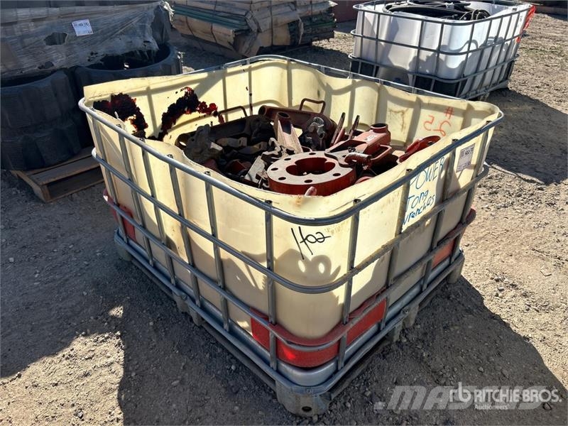  Quantity of Chain Tongs Putkistonkäsittelylaitteet