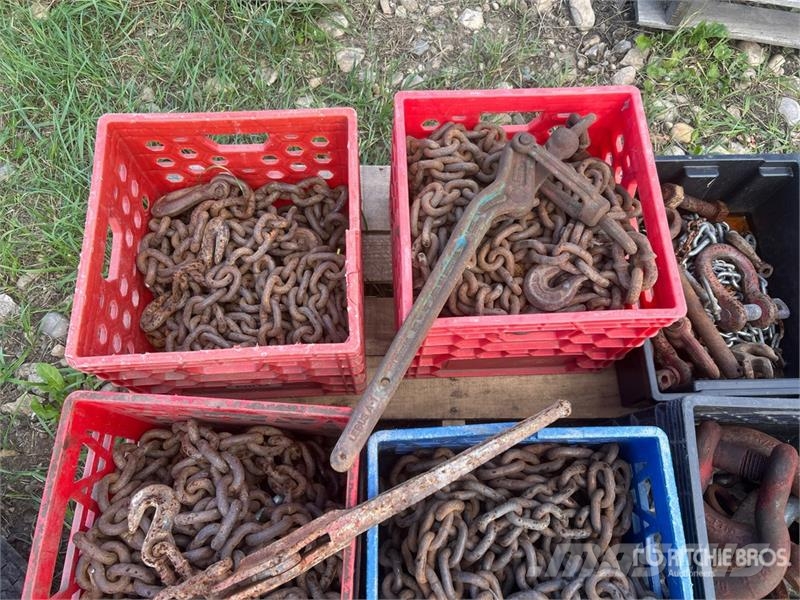 Quantity of Chains & Clevis Andre komponenter