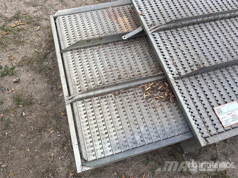 Quantity of Claas 780 Combine Sieves Andre komponenter