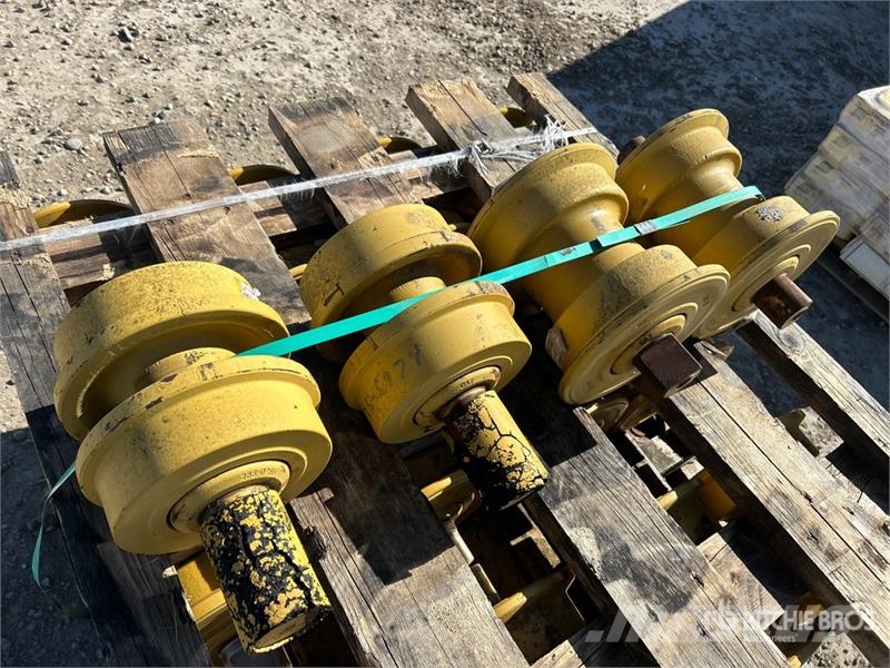  Quantity of Crawler Dozer Rollers - Fits Cat D6RXW مكونات أخرى