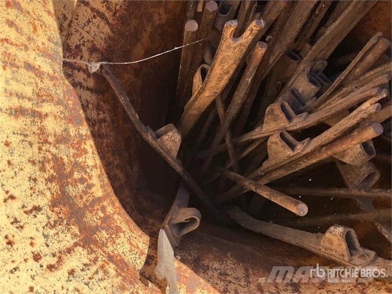 Quantity of Crop Lifters Ostale poljoprivredne mašine