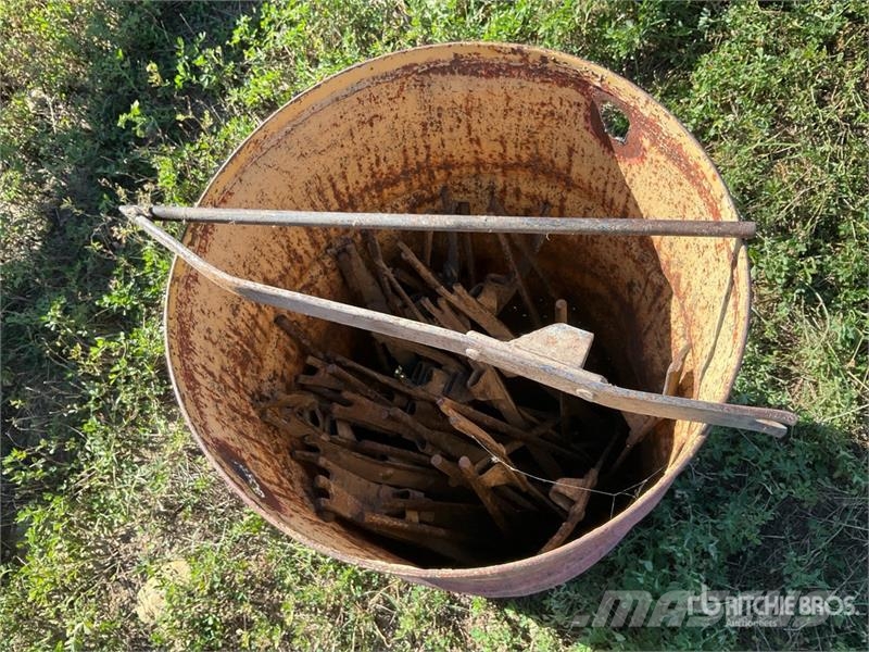 Quantity of Crop Lifters Ostale poljoprivredne mašine