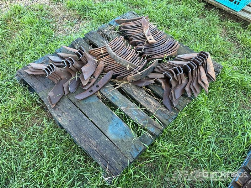 Quantity of Cultivator Sweeps Andre komponenter