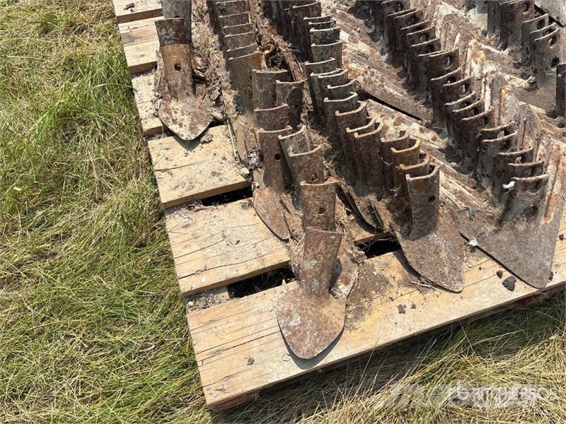 Quantity of Cultivator Sweeps Další