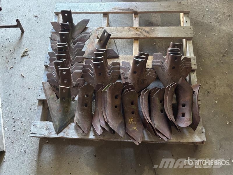 Quantity of Cultivator Spikes & Sweeps Ostale poljoprivredne mašine