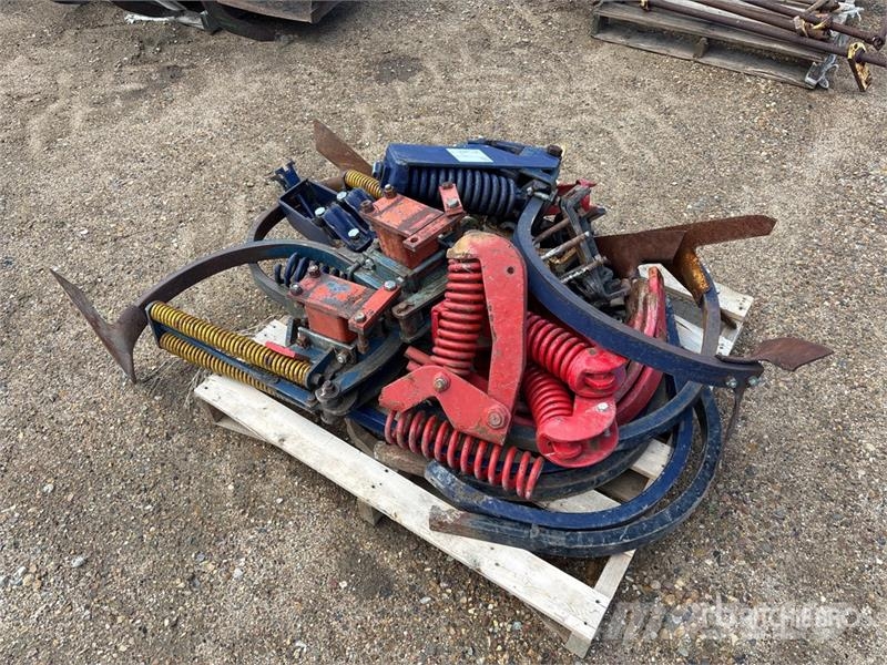 Quantity of Cultivator Shanks Kiti naudoti statybos komponentai