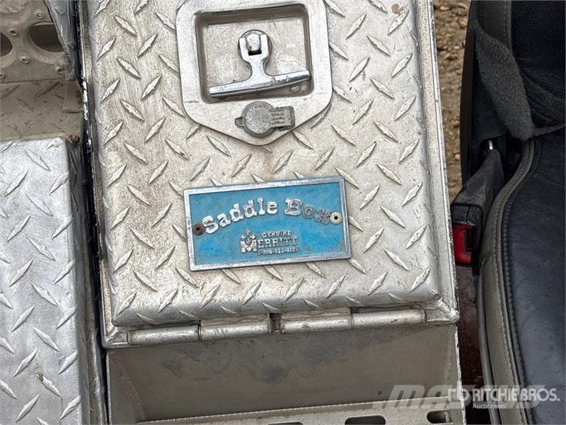 Quantity of Deer Guards Bumper معدات النقل - غير ذلك
